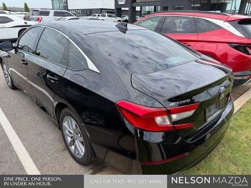 Used 2021 Honda Accord LX image 8