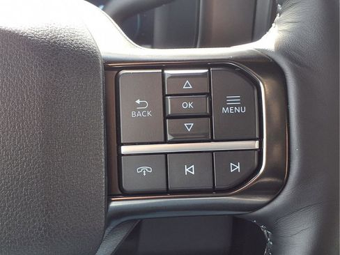 New 2026 Ford F250 Platinum AWD/4WD image 16