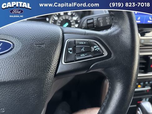 Used 2020 Ford EcoSport SE w/ SE Convenience Package image 23