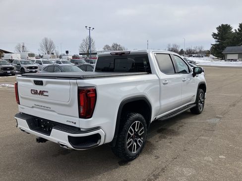 Used 2025 GMC Sierra 1500 AT4 w/ AT4 Premium Package AWD/4WD image 6