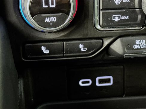 Used 2022 Chevrolet Tahoe LT RWD image 22