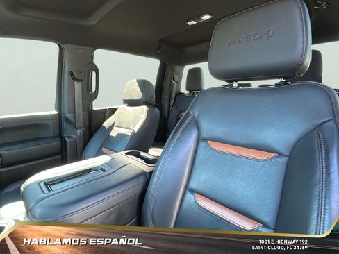 Certified 2022 GMC Sierra 2500 AT4 w/ Gooseneck/5TH Wheel Package image 25