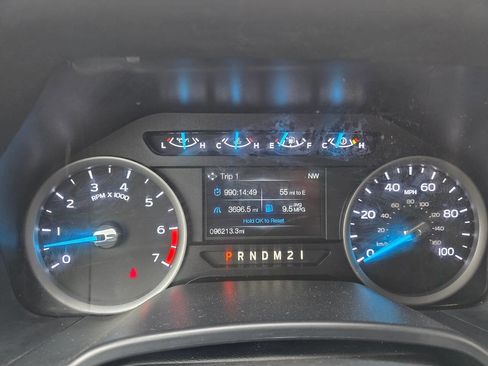 Used 2018 Ford F250 XLT image 16