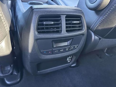 Certified 2022 Honda Pilot EX-L image 10