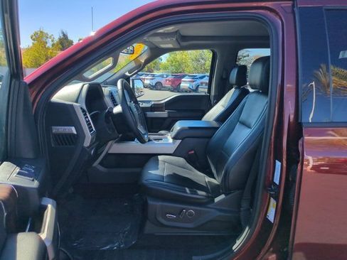 Used 2015 Ford F150 Lariat w/ Equipment Group 502A Luxury AWD/4WD image 11