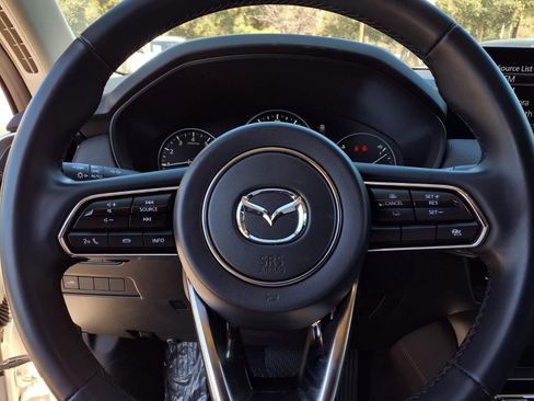 Certified 2025 MAZDA CX-90 3.3 Turbo w/ Preferred Package image 13