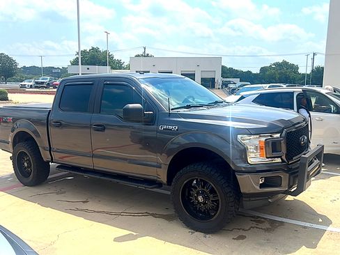 Used 2019 Ford F150 XL w/ Equipment Group 101A Mid AWD/4WD image 4