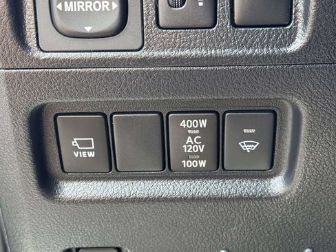 Used 2023 Toyota 4Runner Limited AWD/4WD image 28