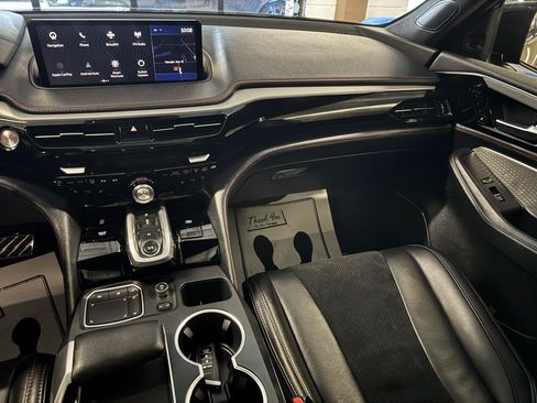 Used 2022 Acura MDX Type S AWD/4WD image 24