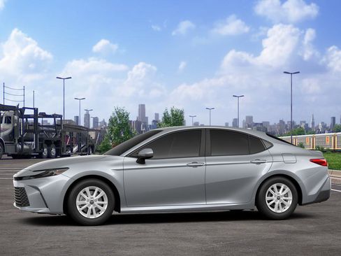 New 2026 Toyota Camry LE AWD/4WD image 5