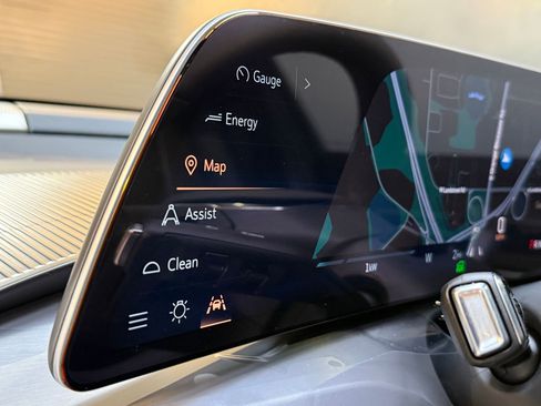 New 2026 Cadillac Vistiq Sport image 29