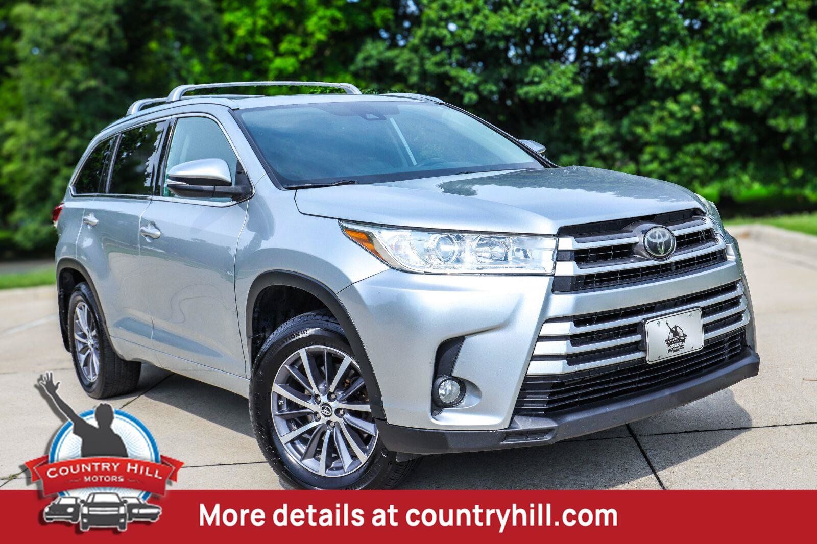 Used 2018 Toyota Highlander XLE AWD/4WD image 1