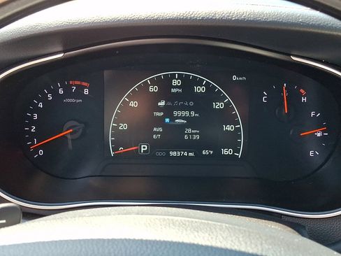 Used 2016 Kia Cadenza Limited FWD image 25
