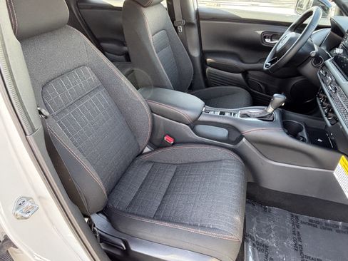 Used 2027 Honda HR-V Sport image 10