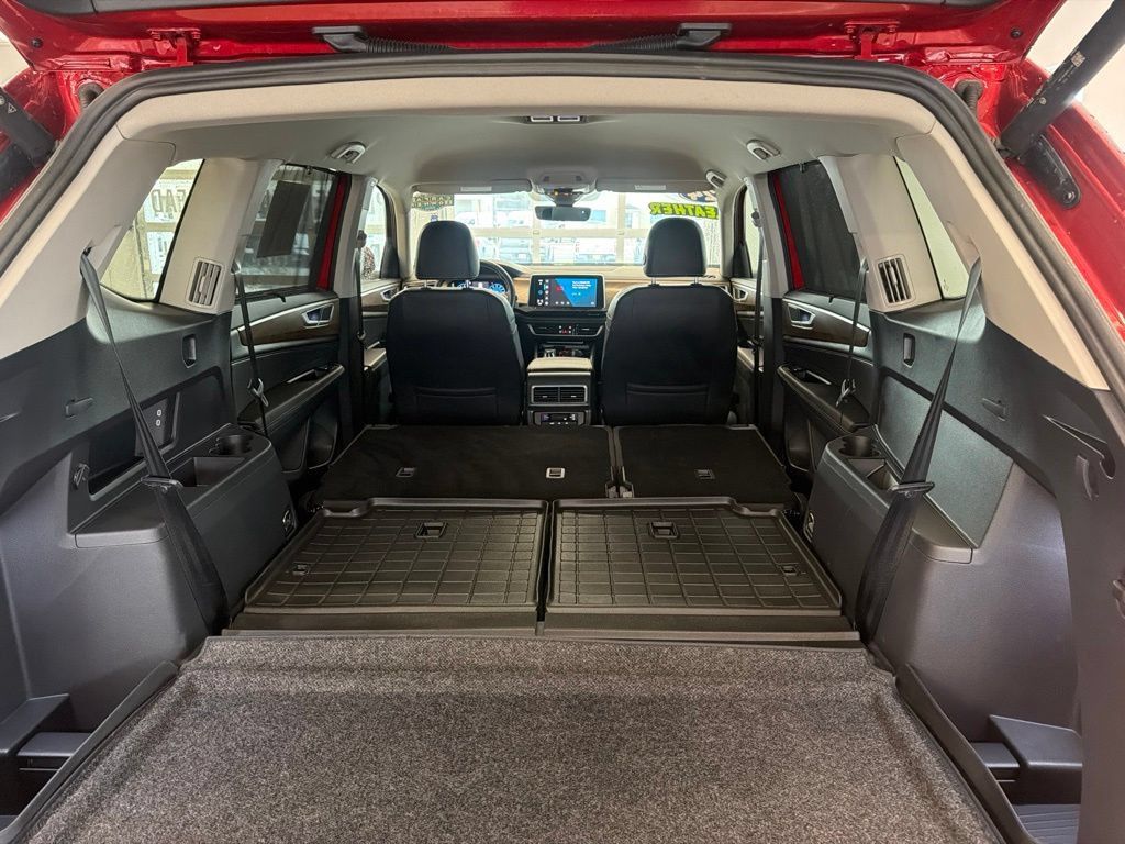Used 2024 Volkswagen Atlas SE AWD/4WD image 59