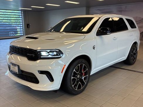 Used 2026 Dodge Durango SRT Hellcat w/ 3rd Row Seating Group AWD/4WD image 3