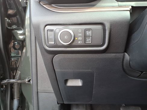 Used 2021 Ford Explorer Limited w/ Equipment Group 301A AWD/4WD image 15