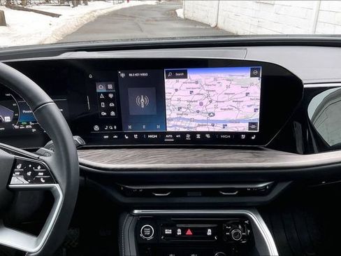 Certified 2025 Audi Q5 Premium Plus w/ Premium Plus image 6