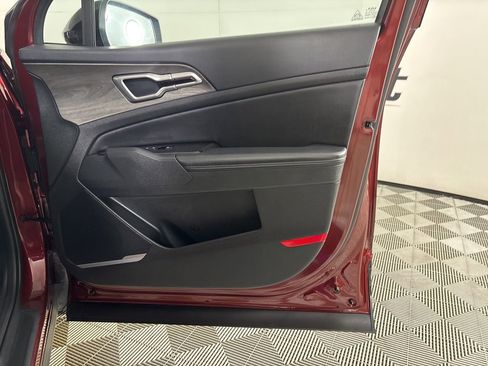 Used 2023 Kia Sportage X-Line w/ X-Line Premium Package image 28