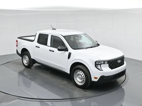 New 2026 Ford Maverick XL FWD image 34