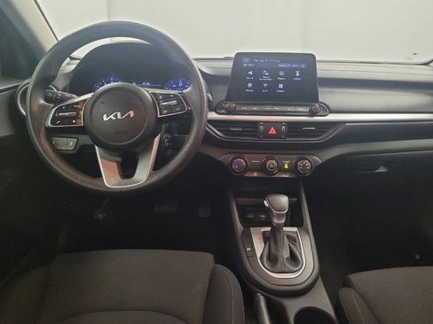 Used 2022 Kia Forte LXS w/ LXS Technology Package FWD image 22