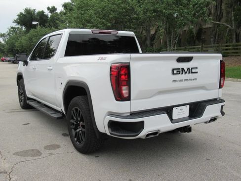 Used 2024 GMC Sierra 1500 Elevation w/ LPO, Elevation Black Package AWD/4WD image 4
