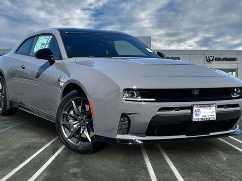 New 2026 Dodge Charger Scat Pack w/ Blacktop Package AWD/4WD image 14