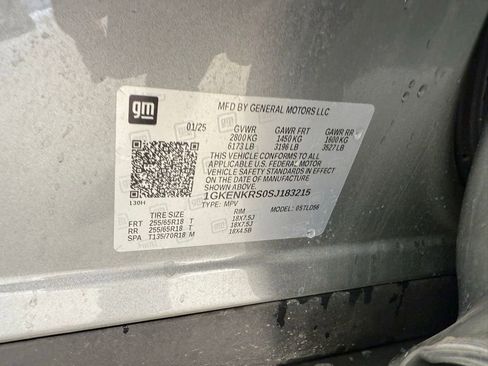 Used 2025 GMC Acadia Elevation image 30