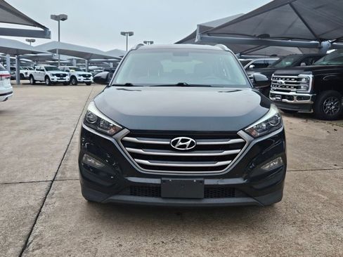Used 2016 Hyundai Tucson SE w/ Option Group 02 image 2
