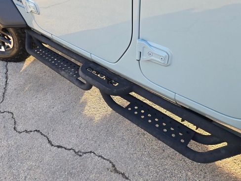 Used 2024 Jeep Wrangler Unlimited Rubicon 4xe w/ Capability Package image 16