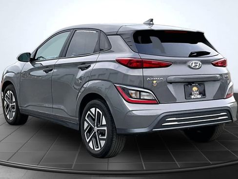 Used 2023 Hyundai Kona SEL FWD image 4