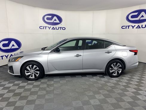 Used 2024 Nissan Altima 2.5 S image 6