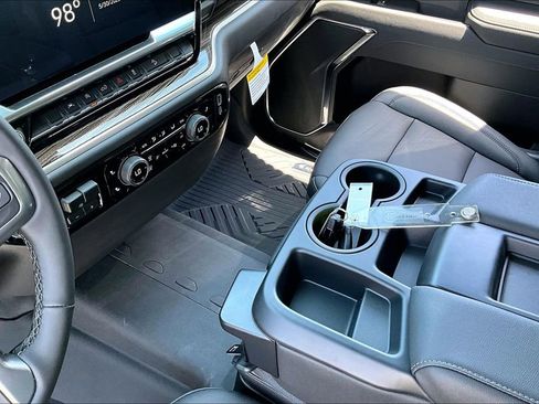 New 2026 Chevrolet Silverado 1500 LT AWD/4WD image 8