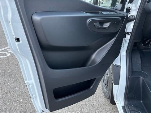 New 2025 Mercedes-Benz Sprinter 3500 image 10