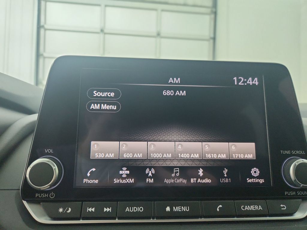 Used 2025 Nissan Rogue SV FWD image 26