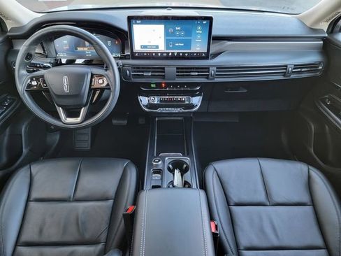 Used 2023 Lincoln Corsair Reserve w/ Equipment Group 201A image 20