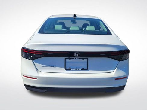 New 2026 Honda Accord SE image 4