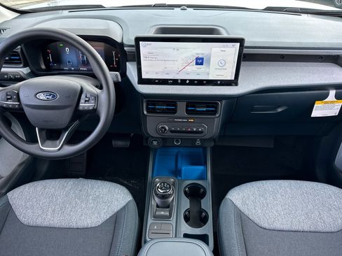 New 2025 Ford Maverick XLT image 12