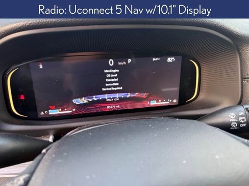 Used 2023 Jeep Wagoneer L Series II image 7