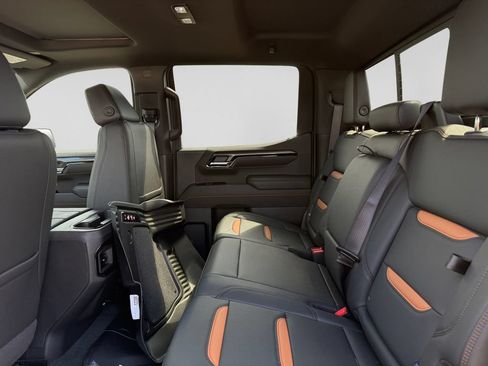 New 2026 GMC Sierra 1500 AT4 w/ AT4 Premium Package AWD/4WD image 30
