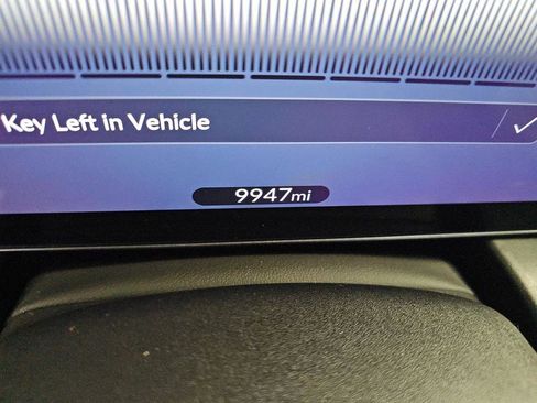 Used 2024 Honda Prologue Touring image 12