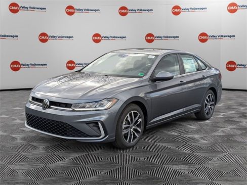 New 2026 Volkswagen Jetta SE image 1