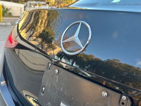 Used 2025 Mercedes-Benz C 300 Sedan image 40