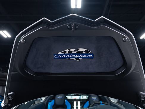 Used 2022 Chevrolet Corvette Stingray Premium Cpe w/ Z51 Performance Package image 16