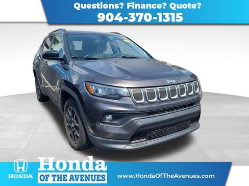 Used 2022 Jeep Compass Latitude w/ Sun and Sound Group FWD image 1