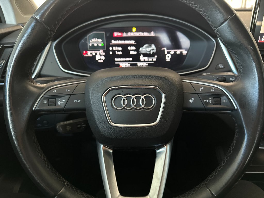 Used 2021 Audi Q5 2.0T Premium Plus w/ Premium Plus Package AWD/4WD image 22
