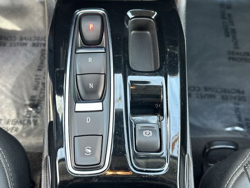 Used 2023 Chevrolet Bolt EUV LT w/ Convenience Package image 31