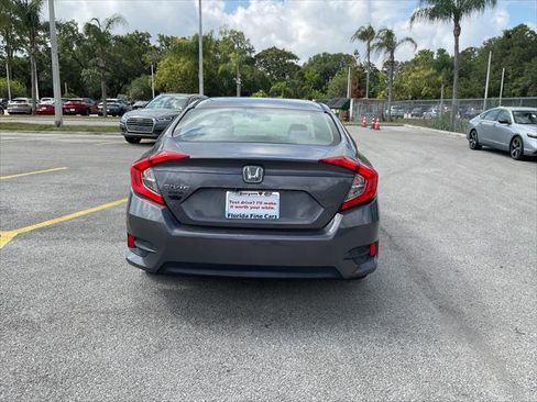 Used 2018 Honda Civic LX image 7