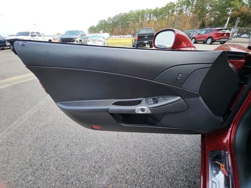 Used 2007 Chevrolet Corvette Coupe image 25