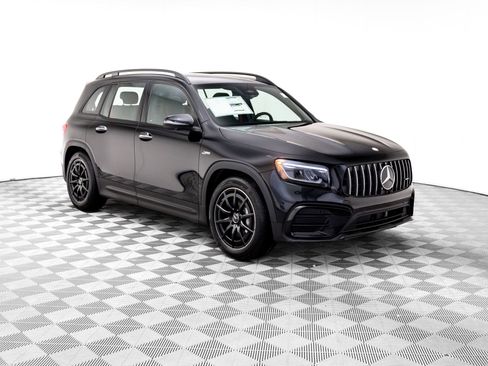 New 2026 Mercedes-Benz GLB 35 AMG 4MATIC image 7